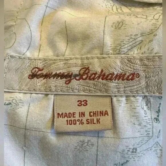 Tommy Bahama Shorts Mens 33 Gray Solid 100% Silk Relaxed Short . - Picture 6 of 6